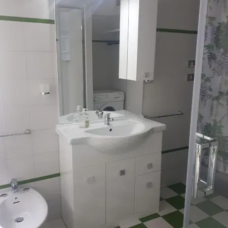 Apartament Pluriaccessoriato Con Posto Auto In Centro Alghero