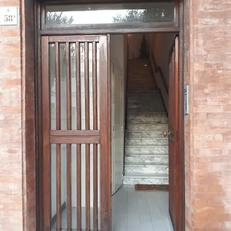Pluriaccessoriato Con Posto Auto In Centro Apartament Alghero